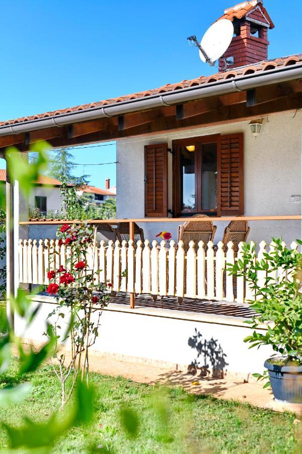 Adriatico Bungalow Poreč Kültér fotó